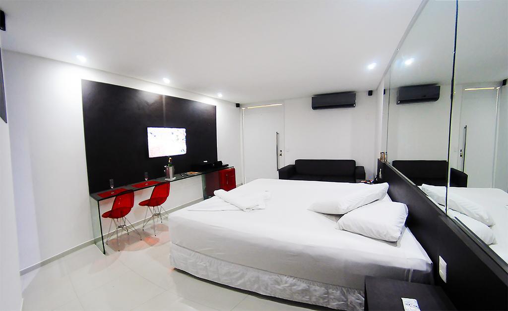 Tititi Motel (Adults Only) Olinda Exterior photo